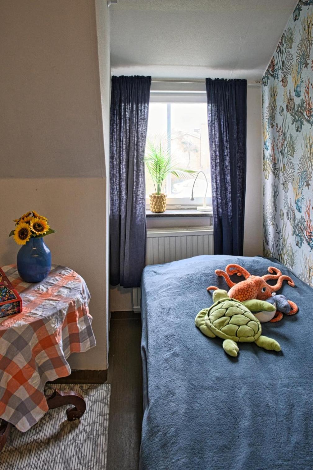 Bed And Books Pa Oesterlens Gaesthaerbaerge Glemminge Exterior photo