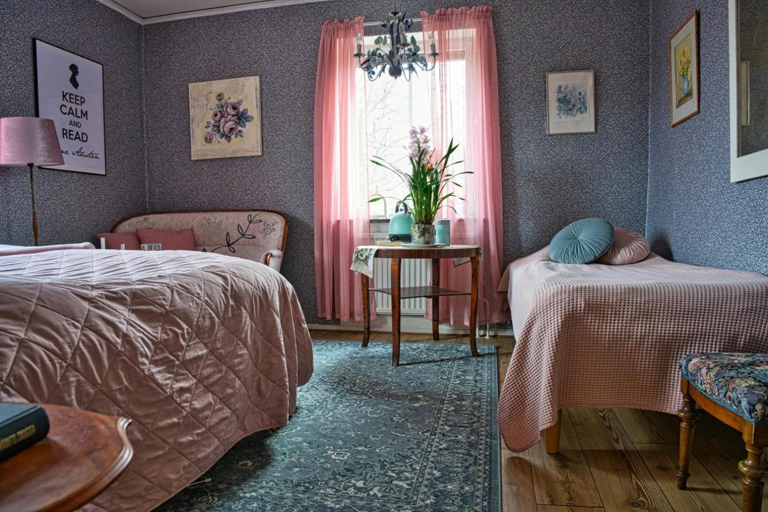 Bed And Books Pa Oesterlens Gaesthaerbaerge Glemminge Exterior photo